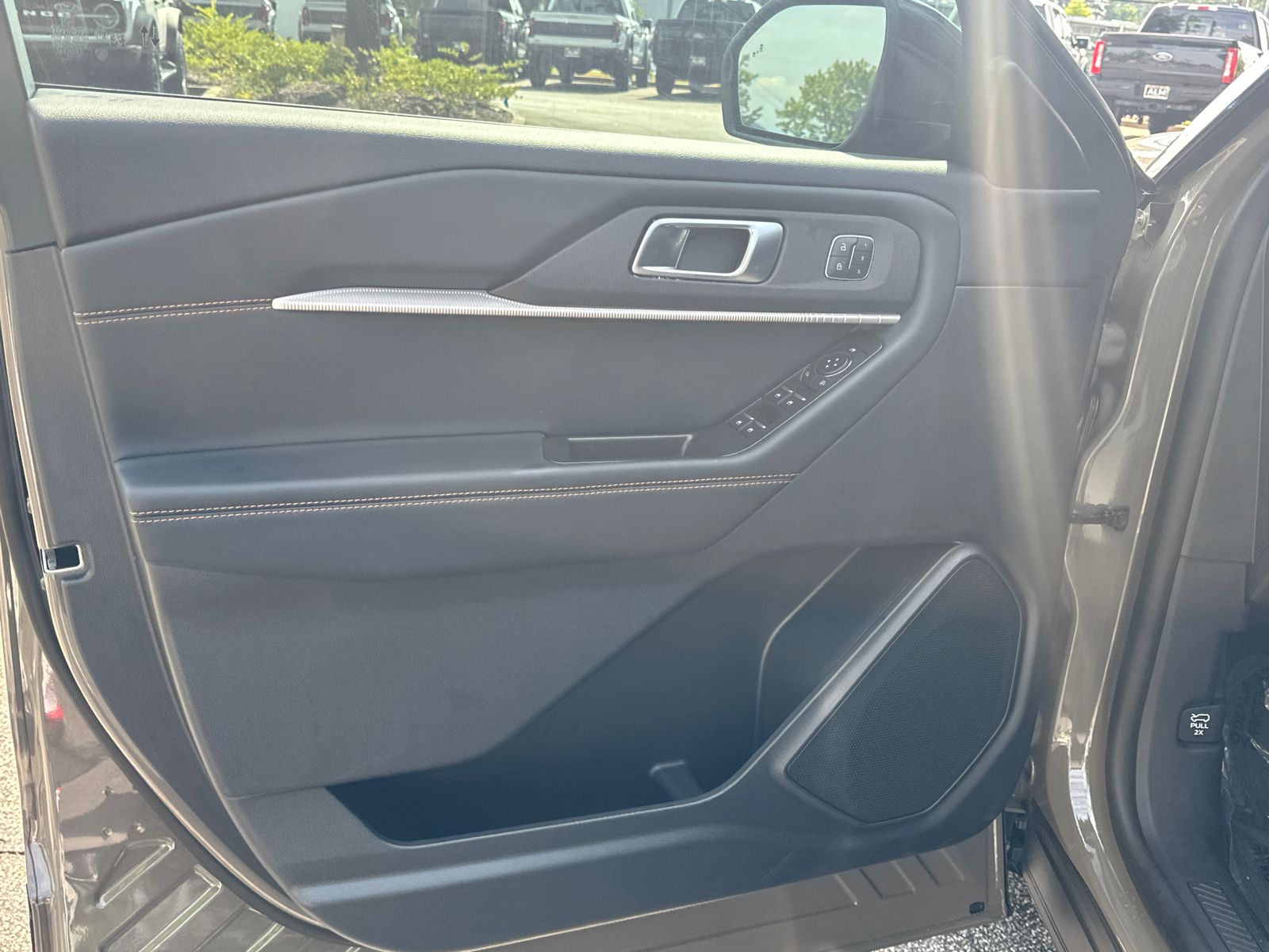 New 2026 Marsh Gray Ford Tremor® image 11