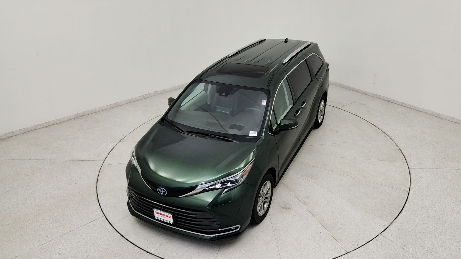 Used 2024  Toyota Platinum image 16