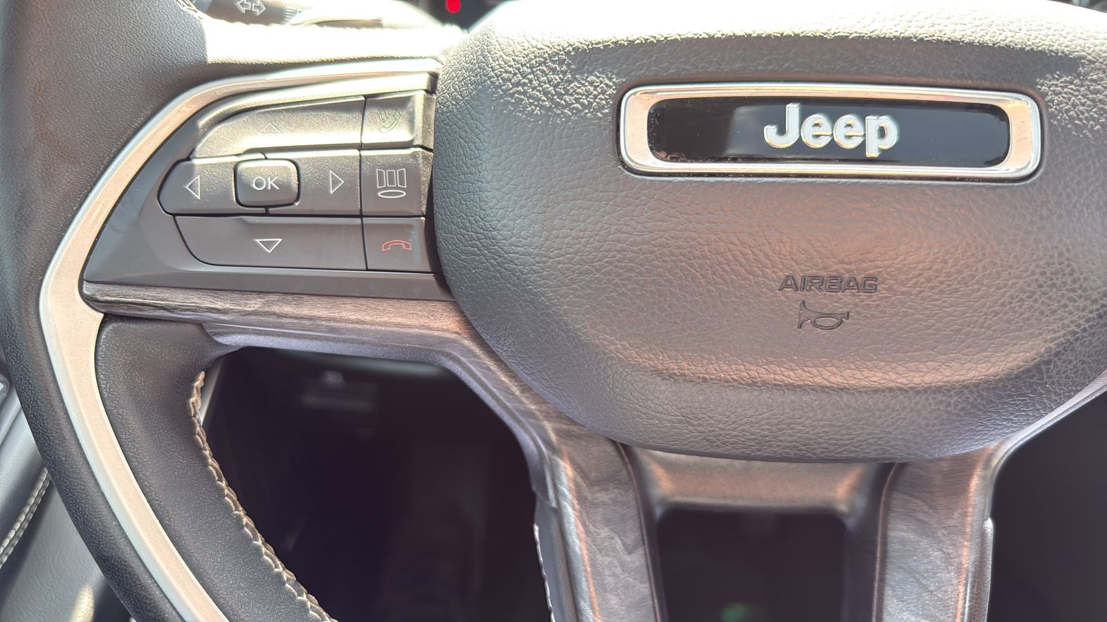 Used Car 2022 Jeep Grand Cherokee  4xe For Sale Under $30,000 In Austin, Texas