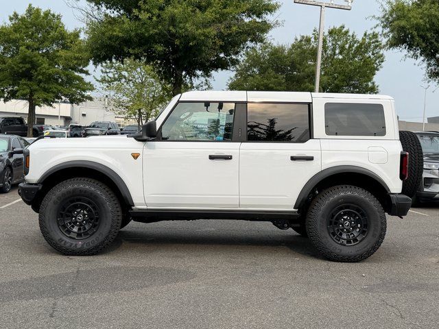 New 2026 Oxford White Ford Badlands image 3