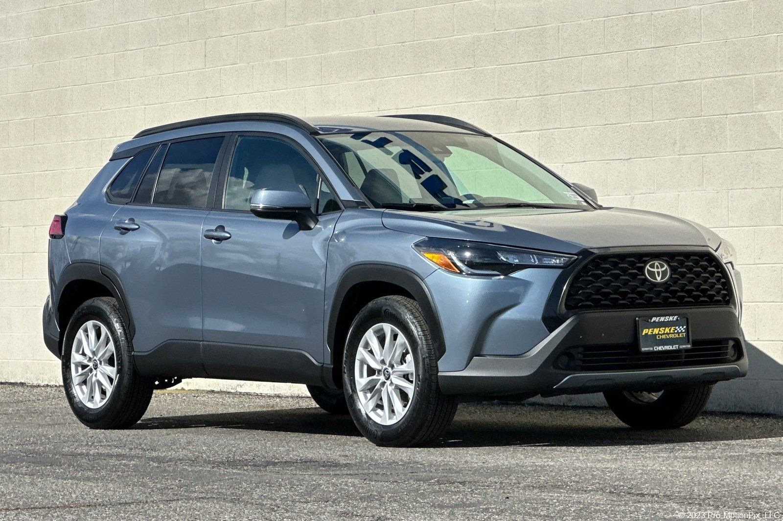 2022 Toyota Corolla Cross LE FWD