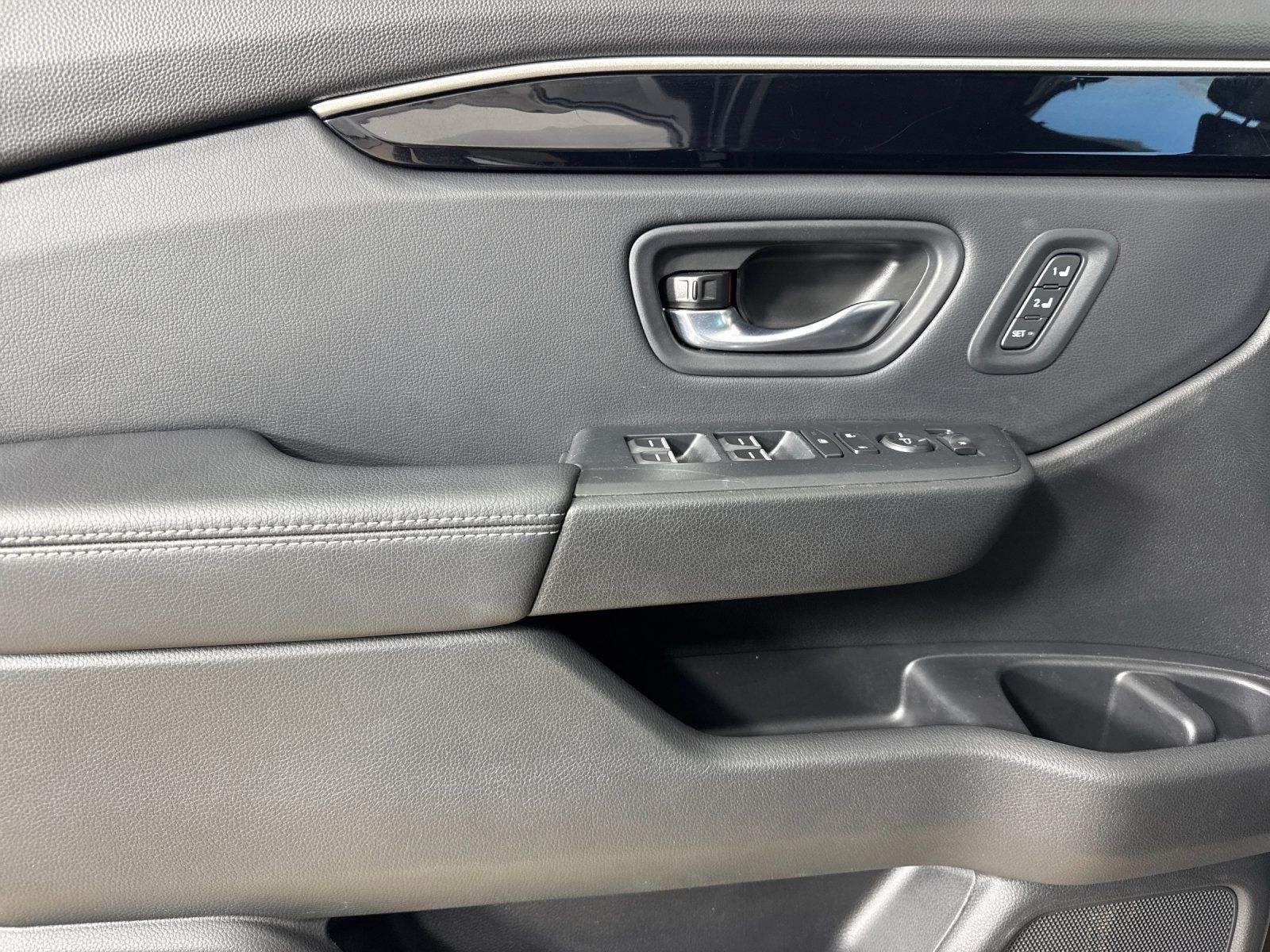2025 Honda Pilot EX-L — foto completa 11 de 28