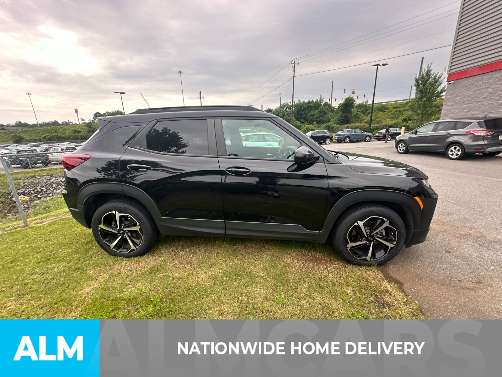 Used 2022 Black Chevrolet RS image 4