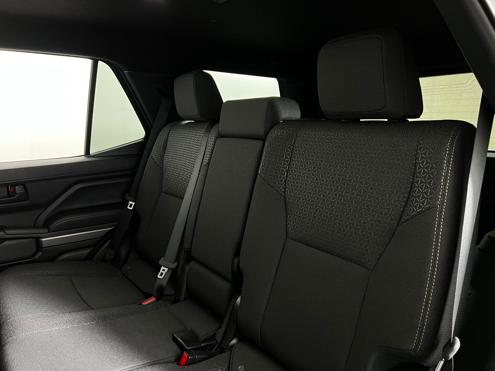 Thumbnail: 2025 Toyota 4Runner - 21