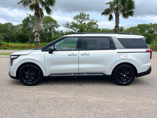 New 2026 White Kia SX image 4