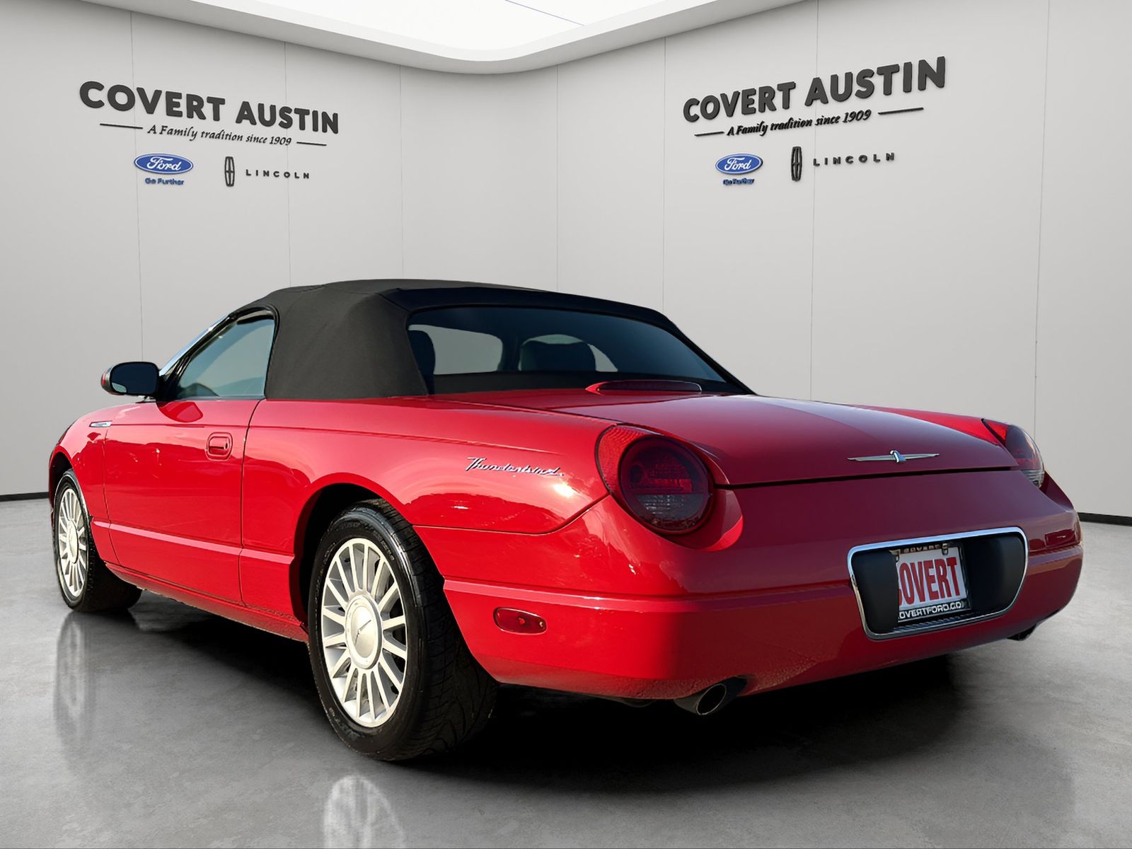 Used Car 2005 Ford Thunderbird  Base For Sale Under $15,000 In Austin, Texas