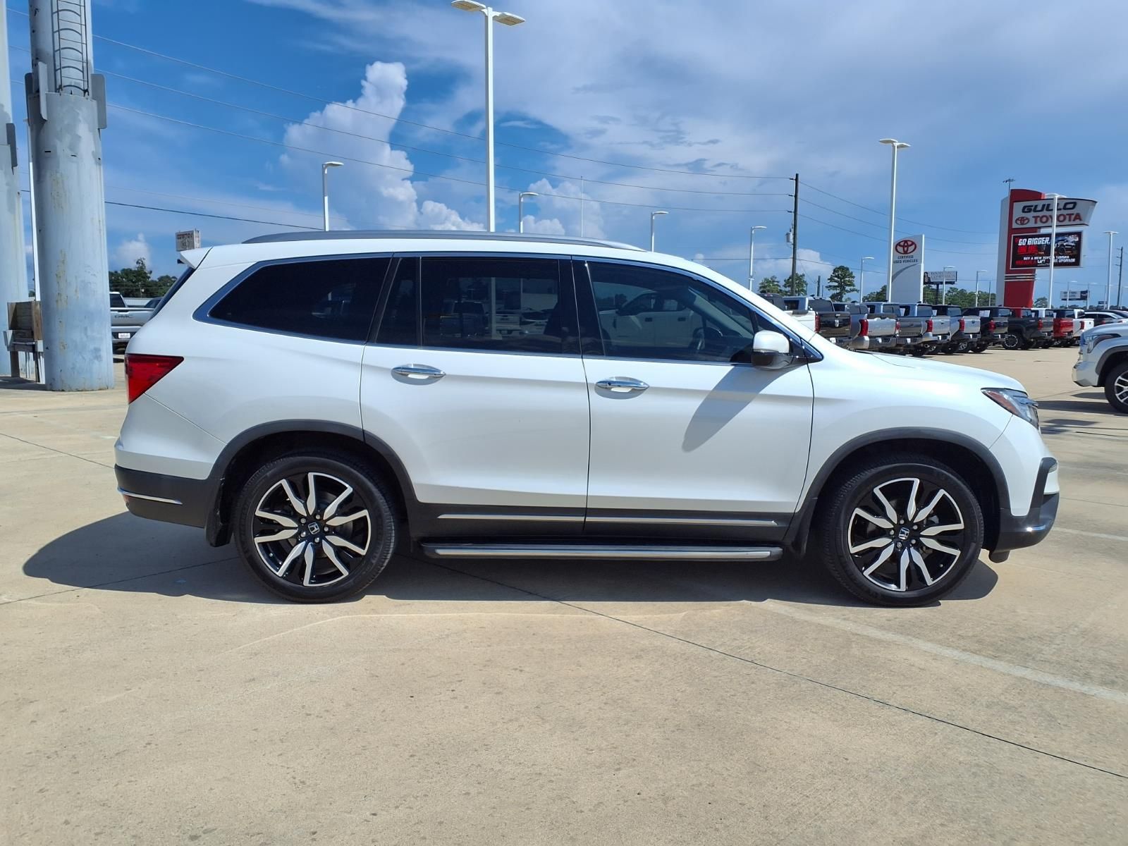 2021 Honda Pilot Elite White at Wharton Ford