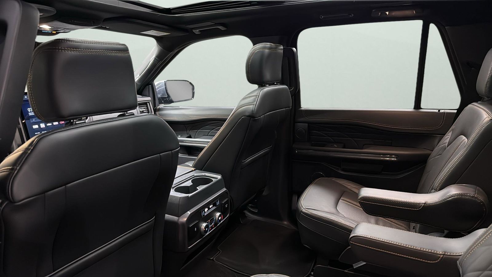 Used Car 2023 Ford Expedition  Platinum For Sale Under $60,000 In Austin, Texas