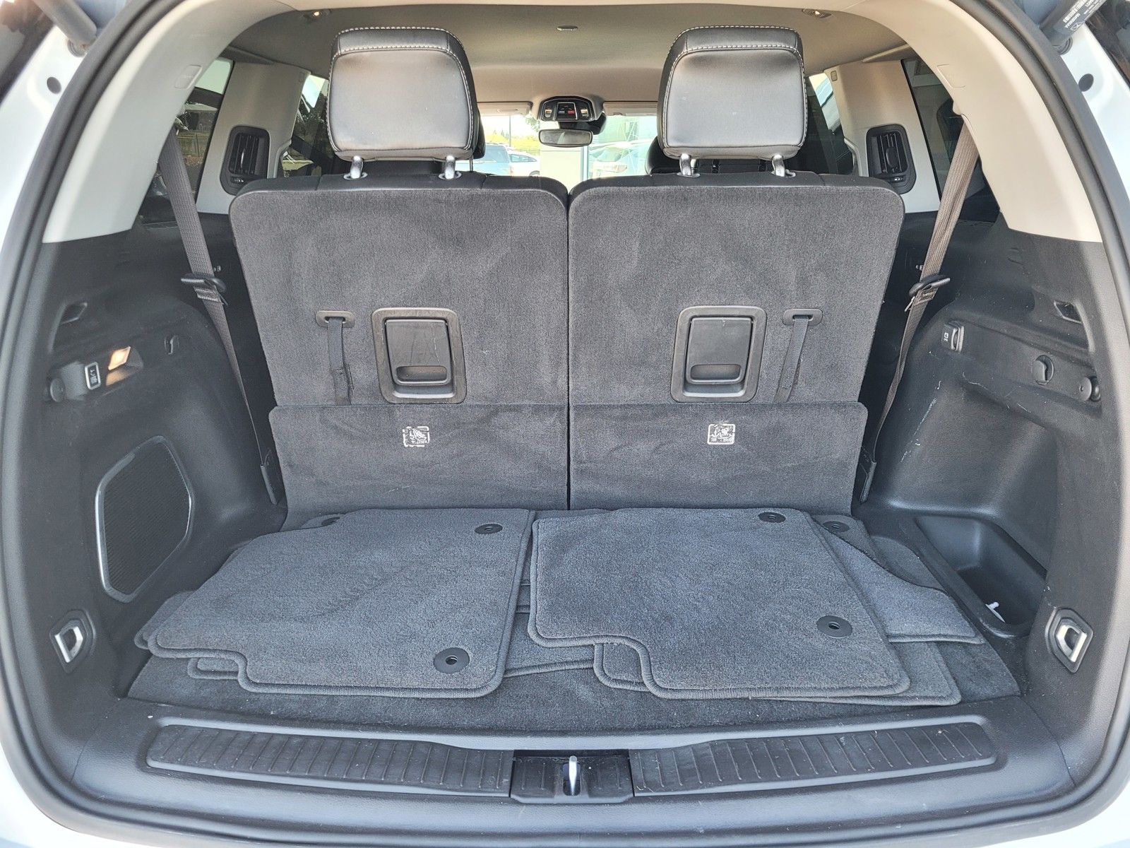 Used 2021 White Jeep Limited image 29