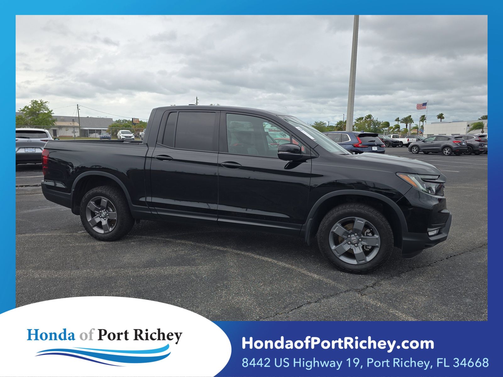 Crystal Black Pearl 2024 Honda Ridgeline TrailSport AWD Pickup Truck All-Wheel Drive 9-Speed Automatic