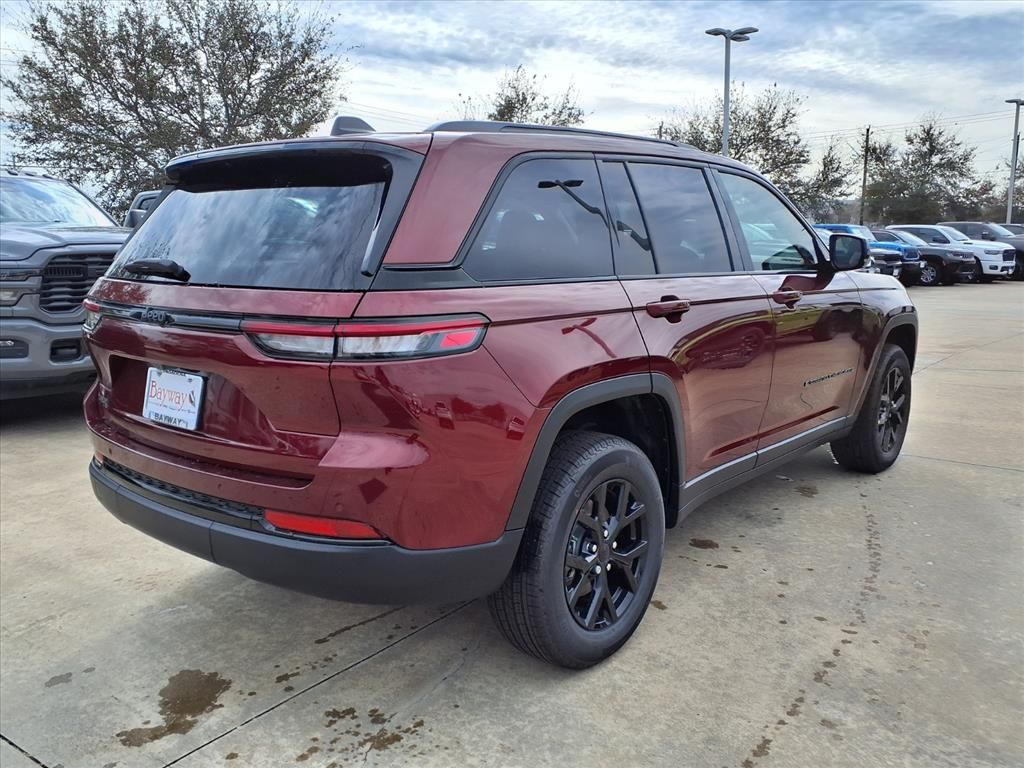 2025 Jeep Grand Cherokee Altitude X - 3