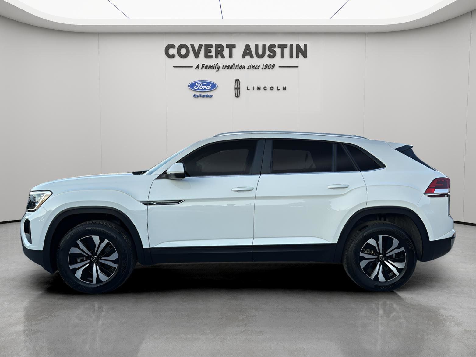 Used Car 2025 Volkswagen Atlas Cross Sport  2.0t Se For Sale Under $35,000 In Austin, Texas