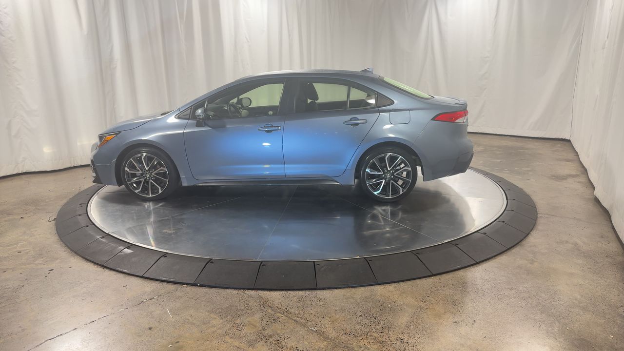 2022 Toyota Corolla SE photo 5