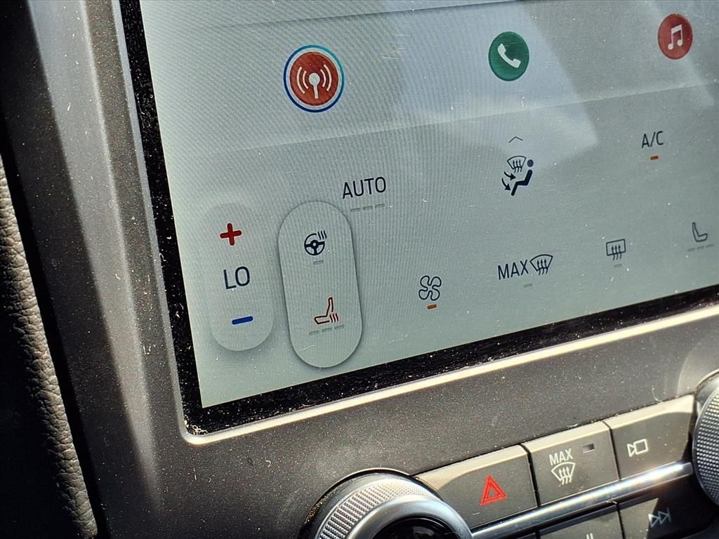 2024 Ford Edge Titanium - 5