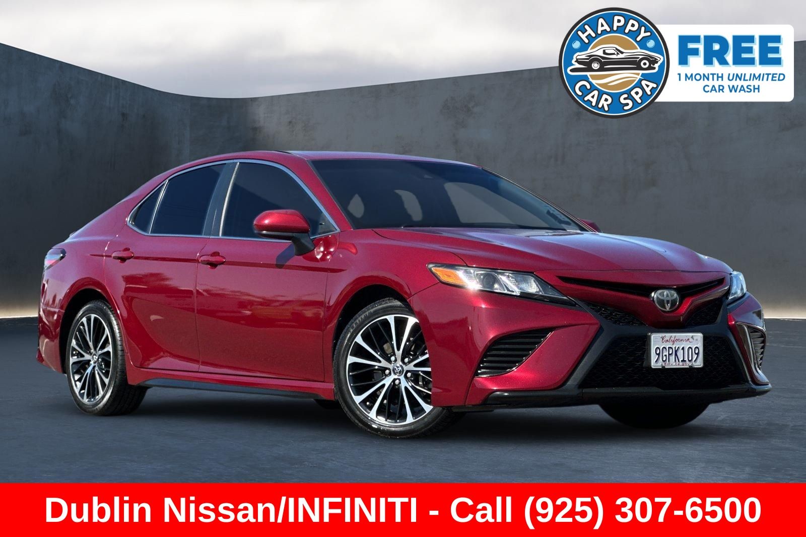 Red (Ruby Flare Pearl) 2018 Toyota Camry Sedan Front-Wheel Drive 8-Speed Automatic