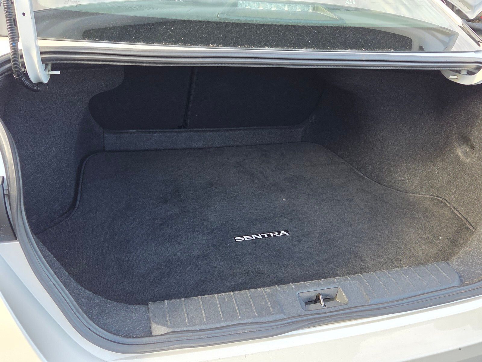 Used 2024 White Nissan SV image 13