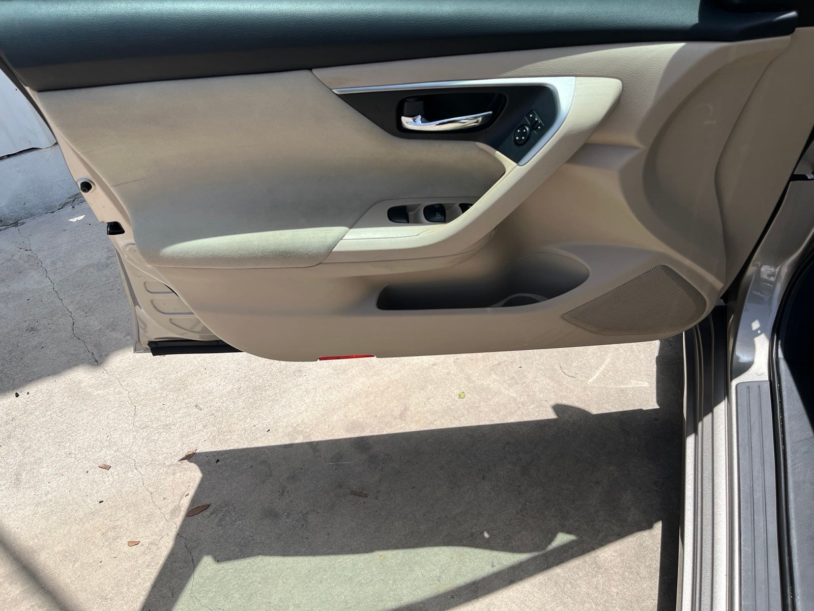 Used Car 2015 Nissan Altima  2.5 Sv For Sale Under $12,000 In Austin, Texas