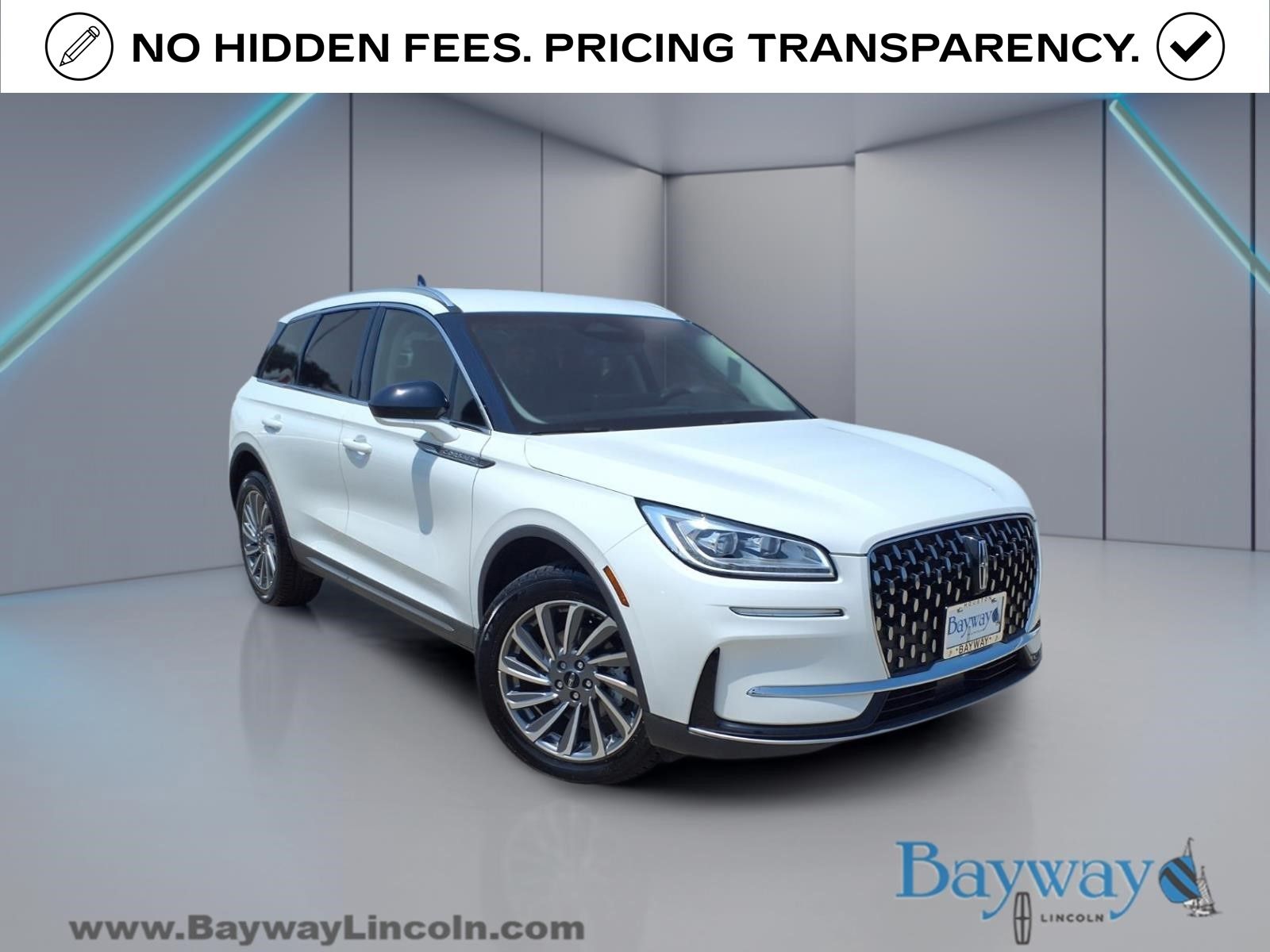 White Metallic 2023 Lincoln Corsair SUV / Crossover Front-Wheel Drive 8-Speed Automatic