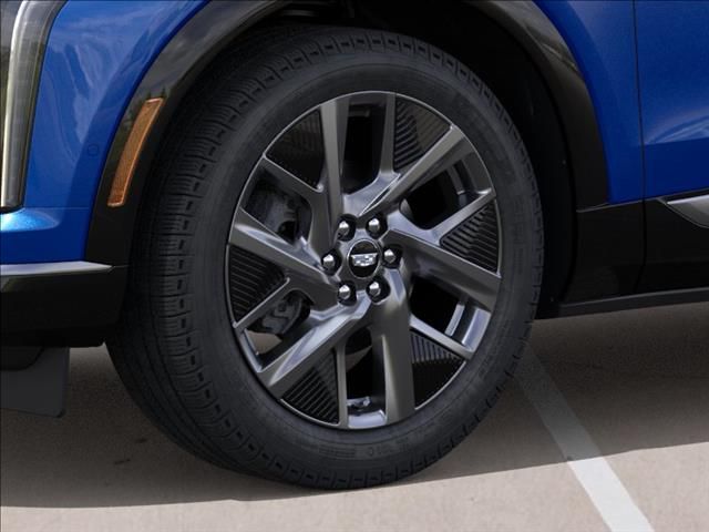 2026 Cadillac OPTIQ Luxury - 8