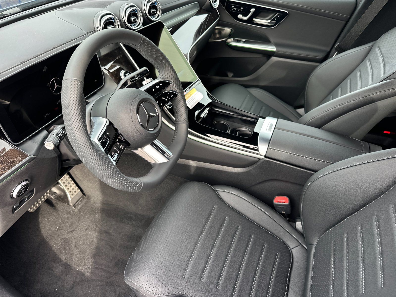 new 2026 Mercedes-Benz GLC car