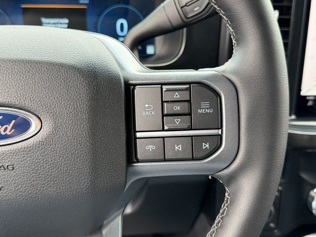 New 2026 Oxford White Ford Lariat image 33