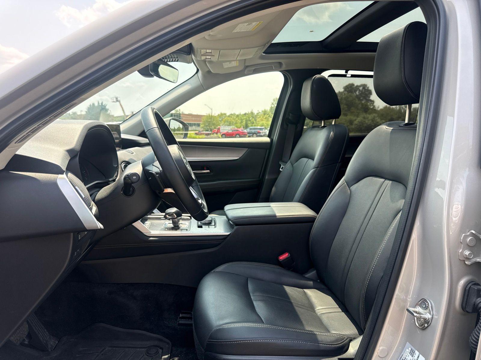 Used 2024 Silver Mazda 3.3 Turbo Premium image 19