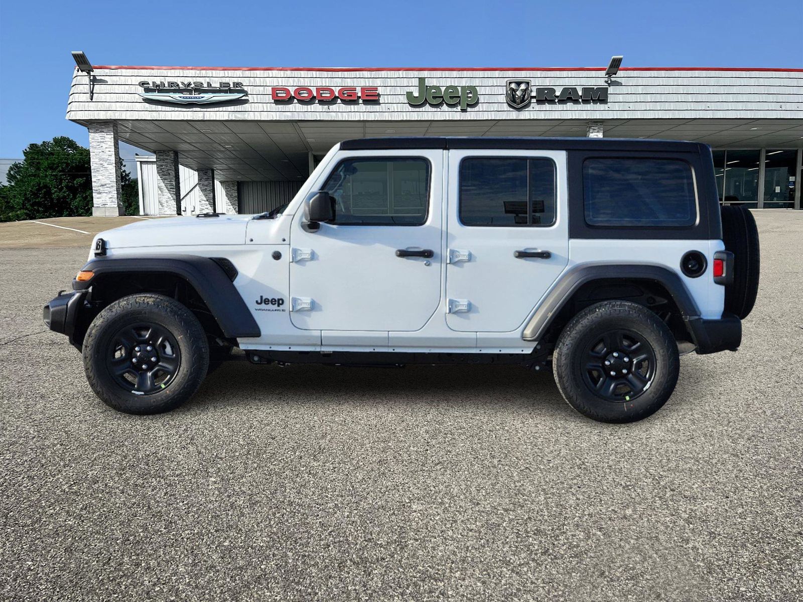 2025 Jeep Wrangler Sport 3