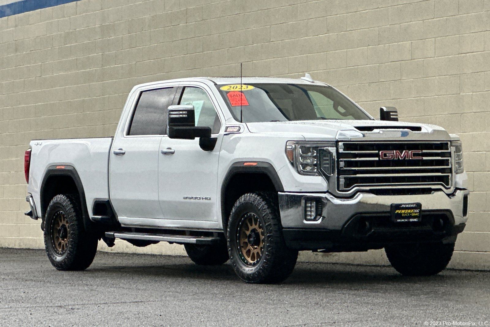 2023 GMC Sierra 2500HD SLT Crew Cab 4WD