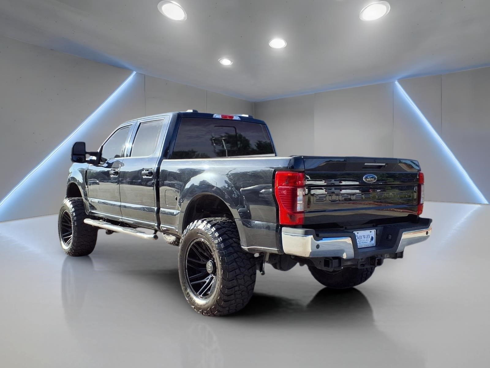 2022 Ford F-250SD Lariat Black at Autostrade
