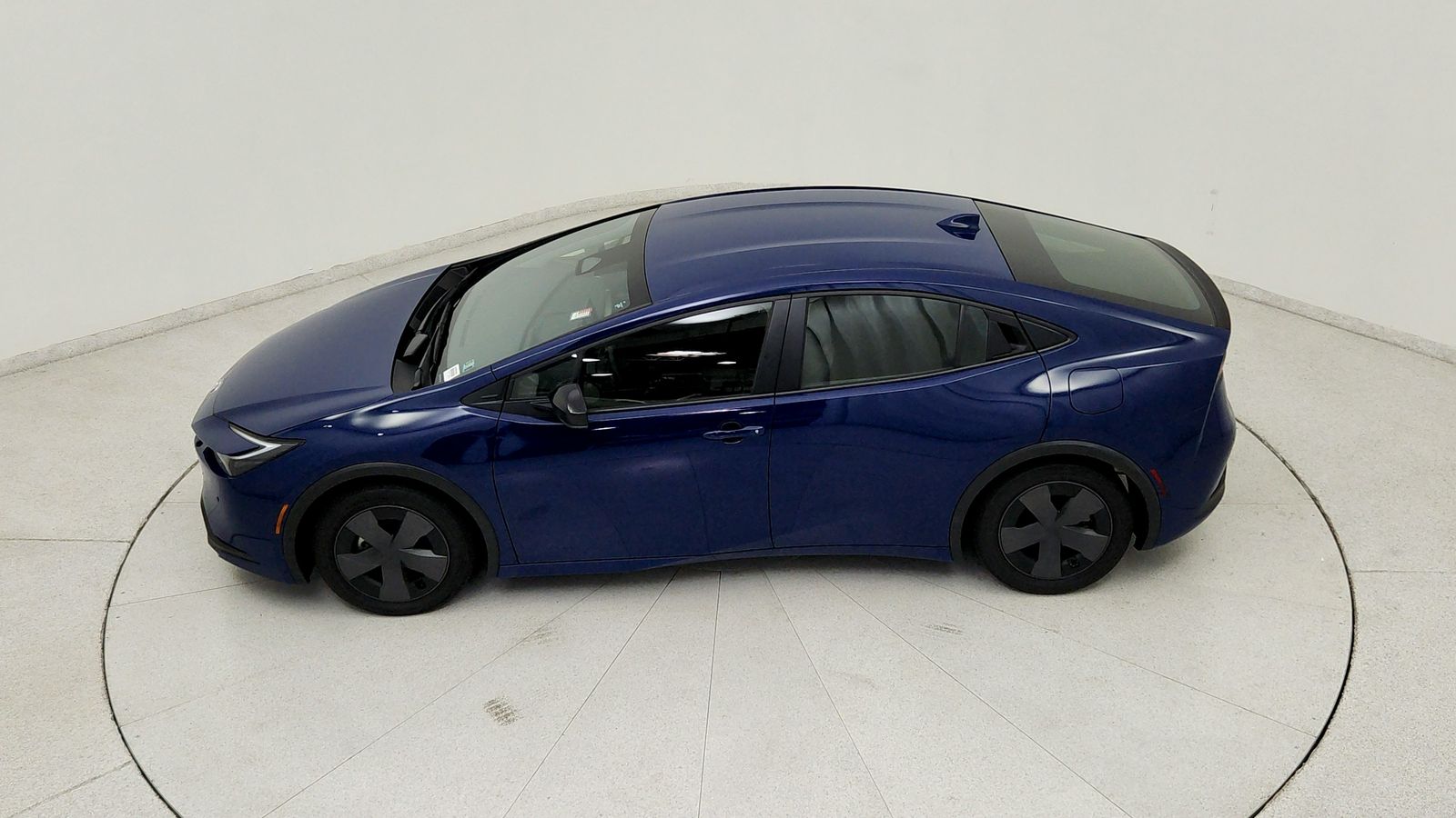 Used 2025 Blue Toyota LE image 17