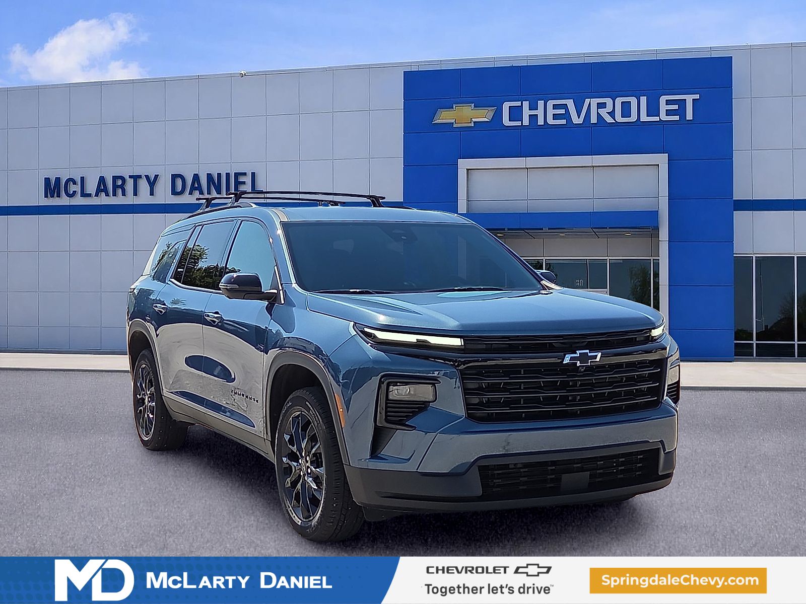 Lakeshore Blue Metallic 2026 Chevrolet Traverse SUV / Crossover Front-Wheel Drive 8-Speed Automatic