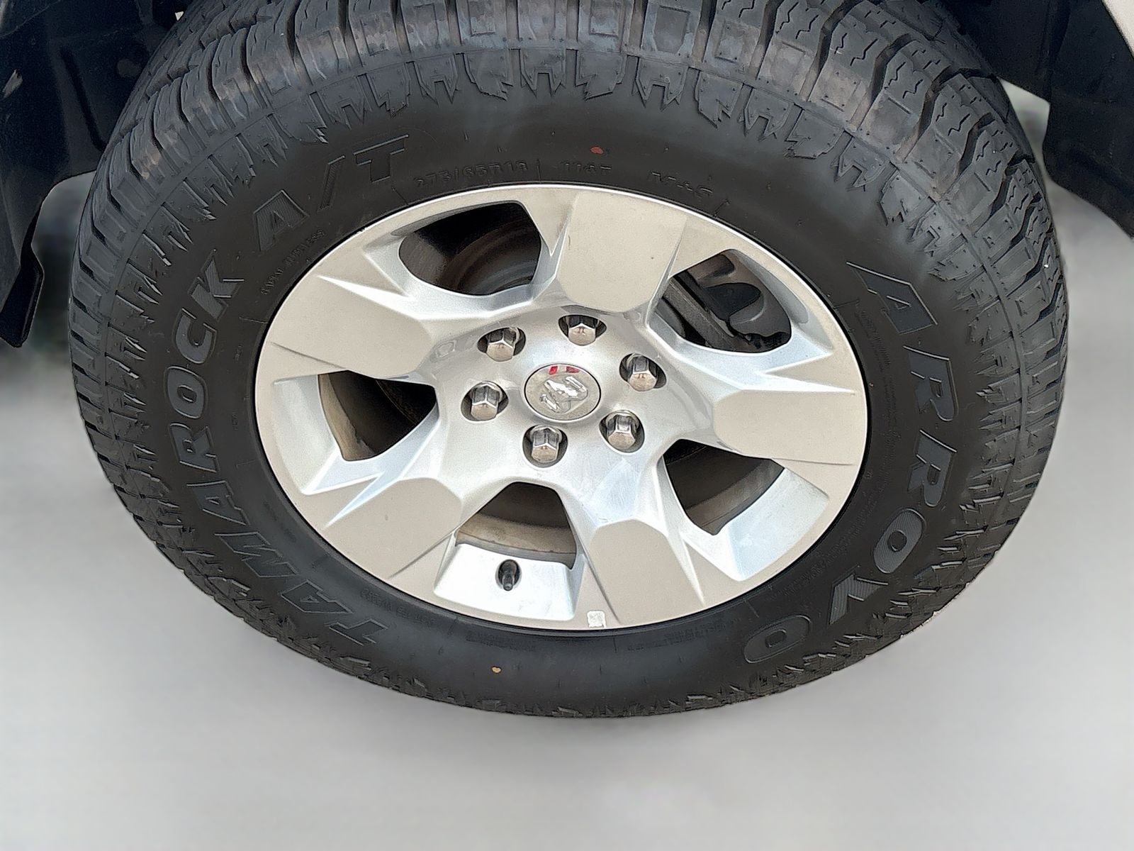 Used 2022 Silver Ram Big Horn/Lone Star image 29