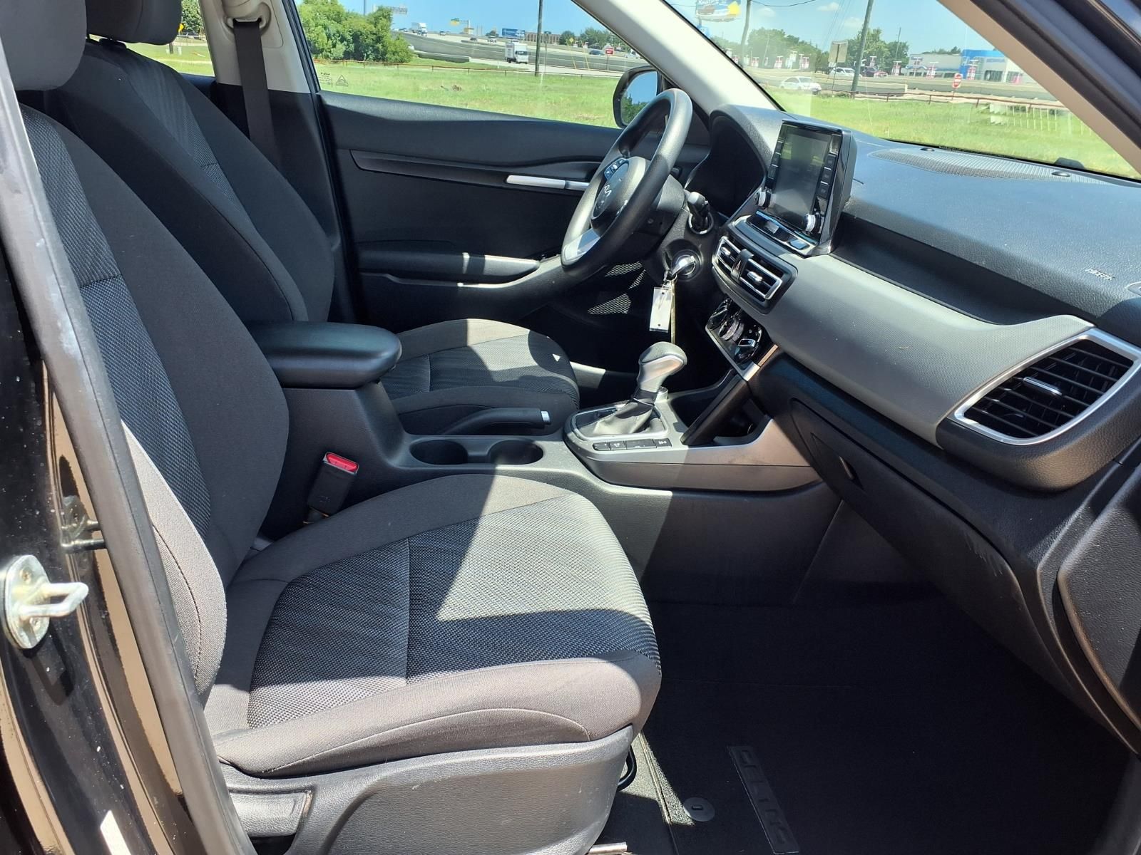 2022 Kia Seltos LX Black at DeMontrond Auto Country