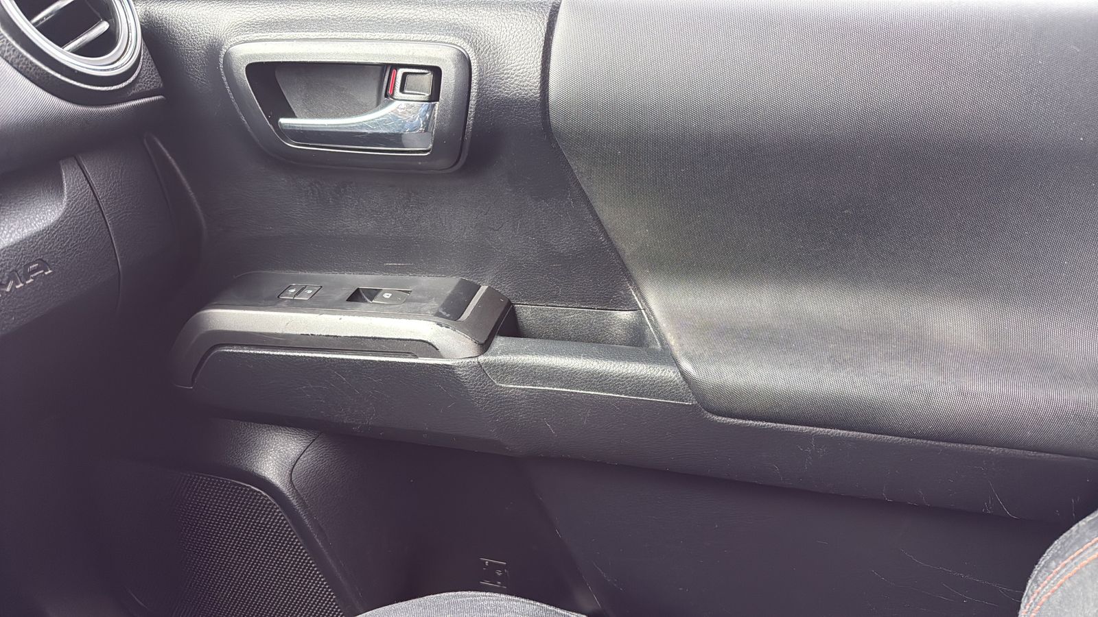 Used Car 2020 Toyota Tacoma  Trd Sport For Sale Under $35,000 In Austin, Texas