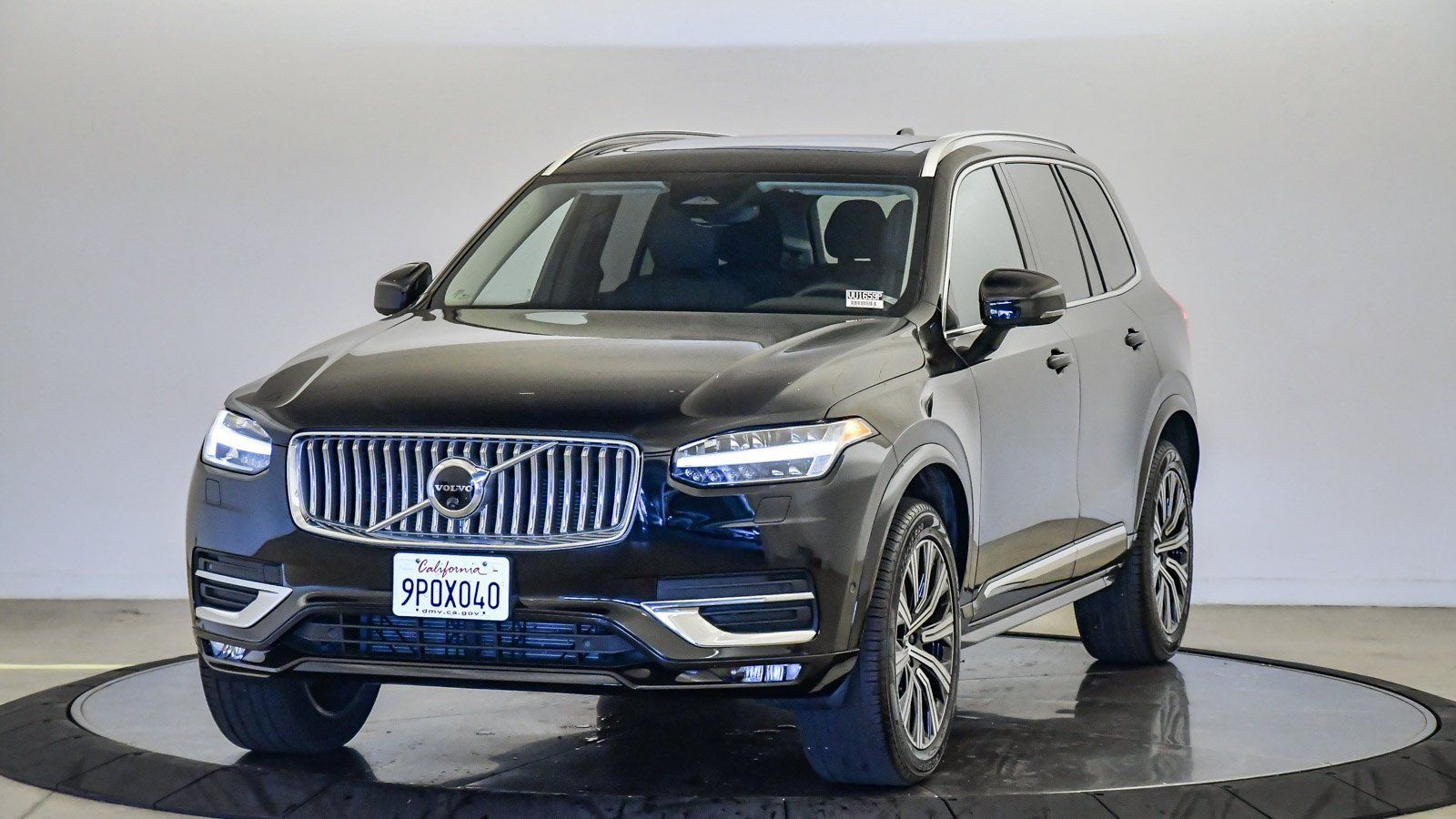 Onyx Black Metallic 2025 Volvo XC90 B6 Plus Bright Theme 7-Passenger AWD SUV / Crossover All-Wheel Drive Automatic