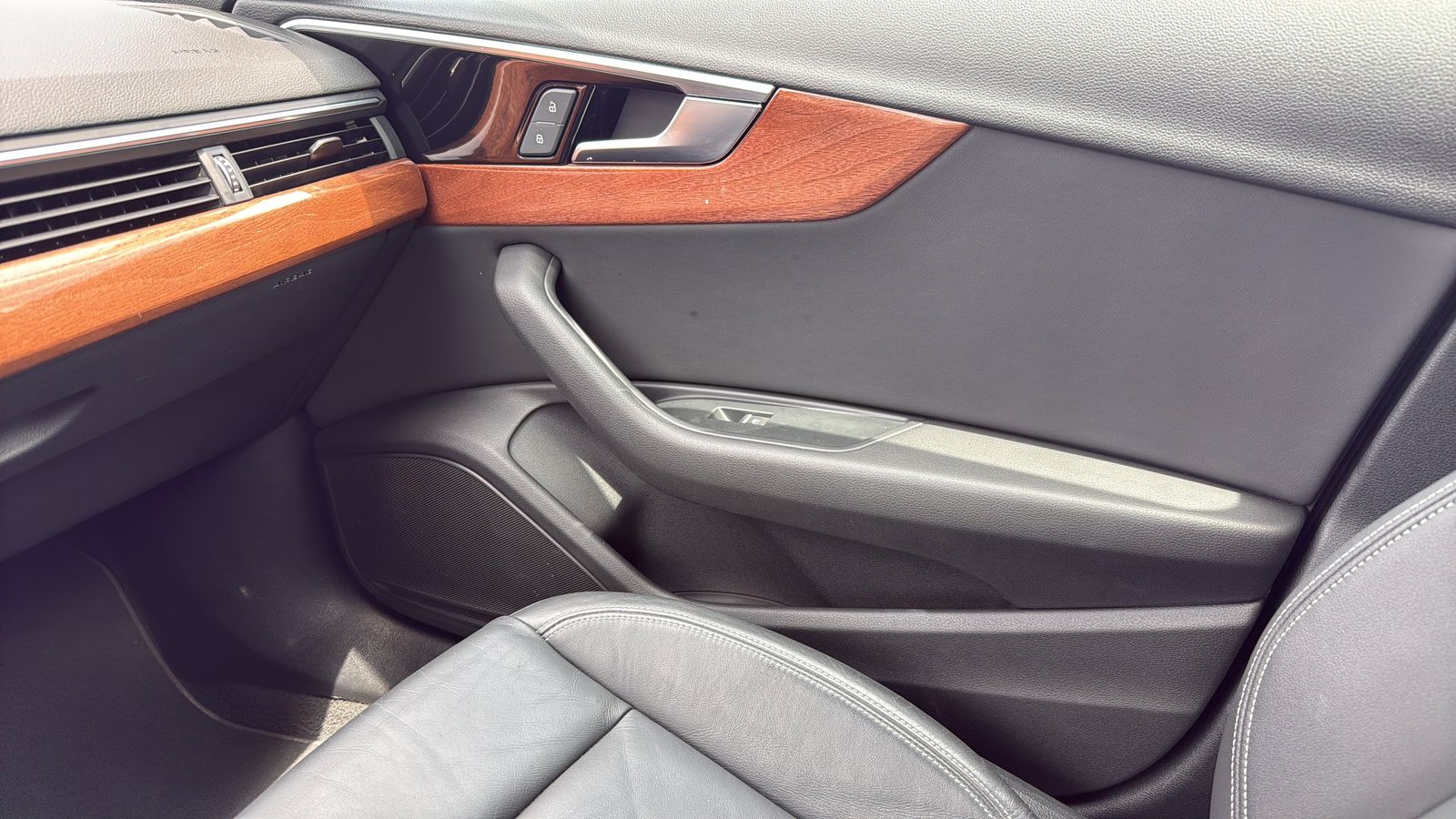 Used Car 2020 Audi A4  40 Premium For Sale Under $25,000 In Austin, Texas
