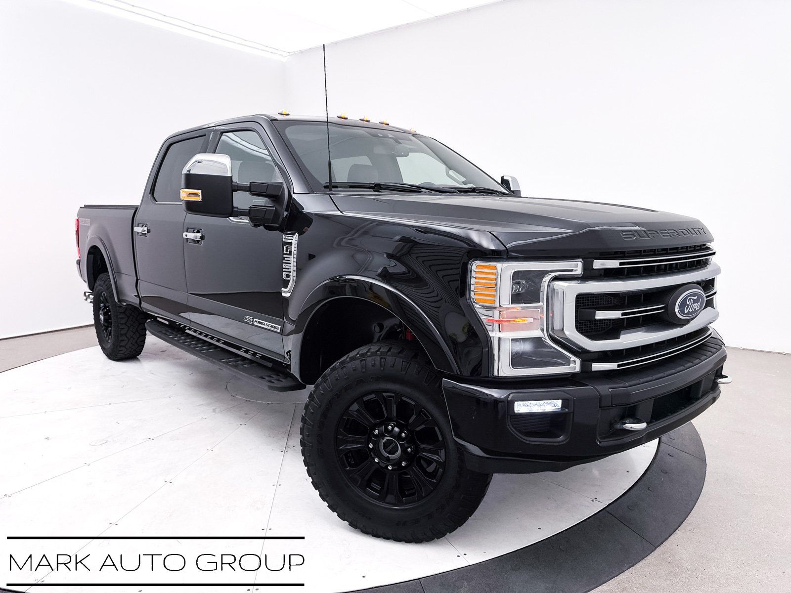 2022 Ford F-350SD Platinum