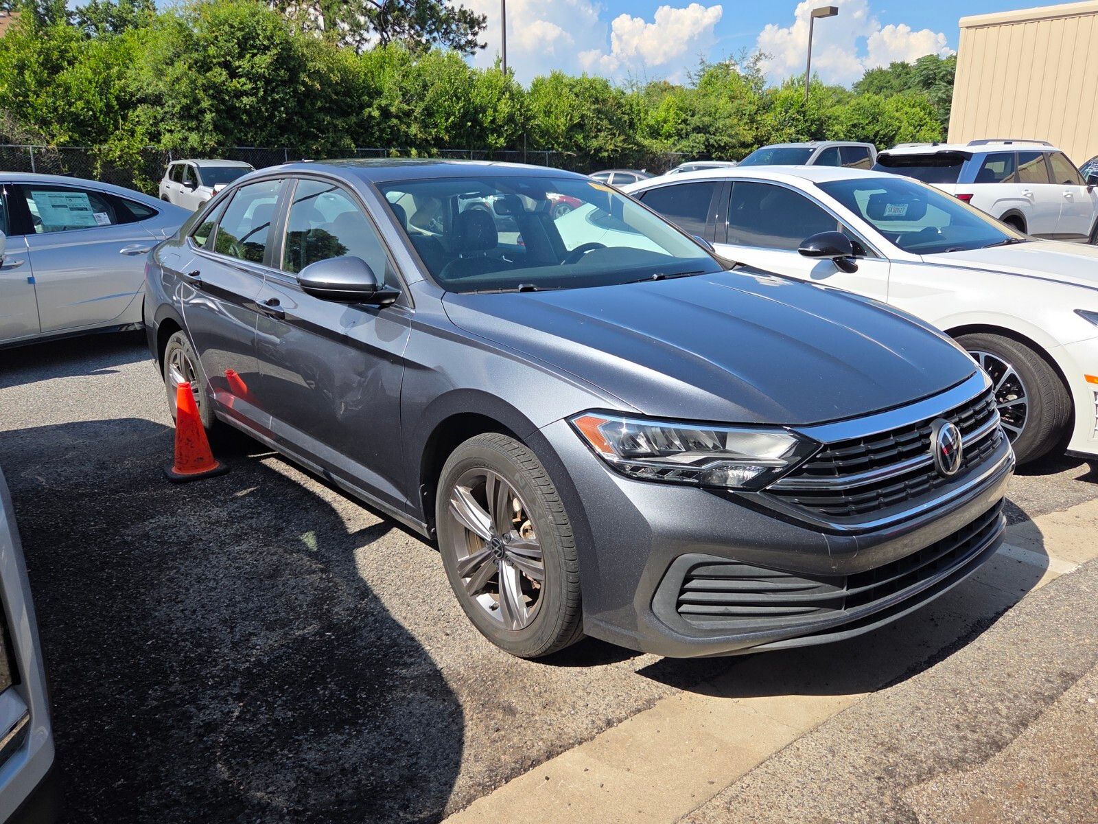 2022 Volkswagen Jetta 1.5T SE FWD