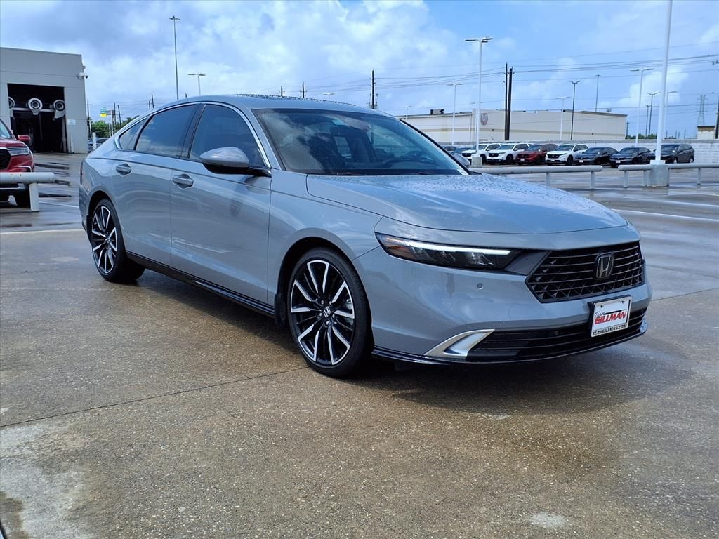 2024 Honda Accord Hybrid Touring FWD