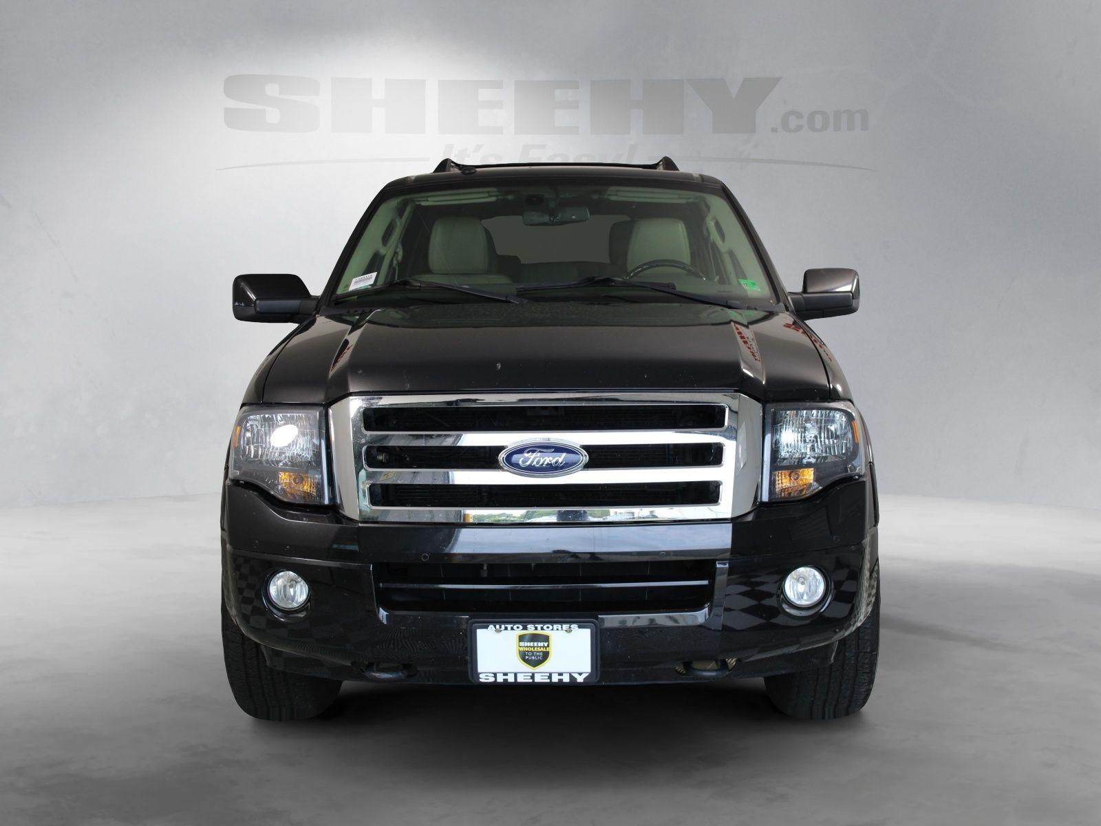 Used 2014 Black Ford Limited image 16