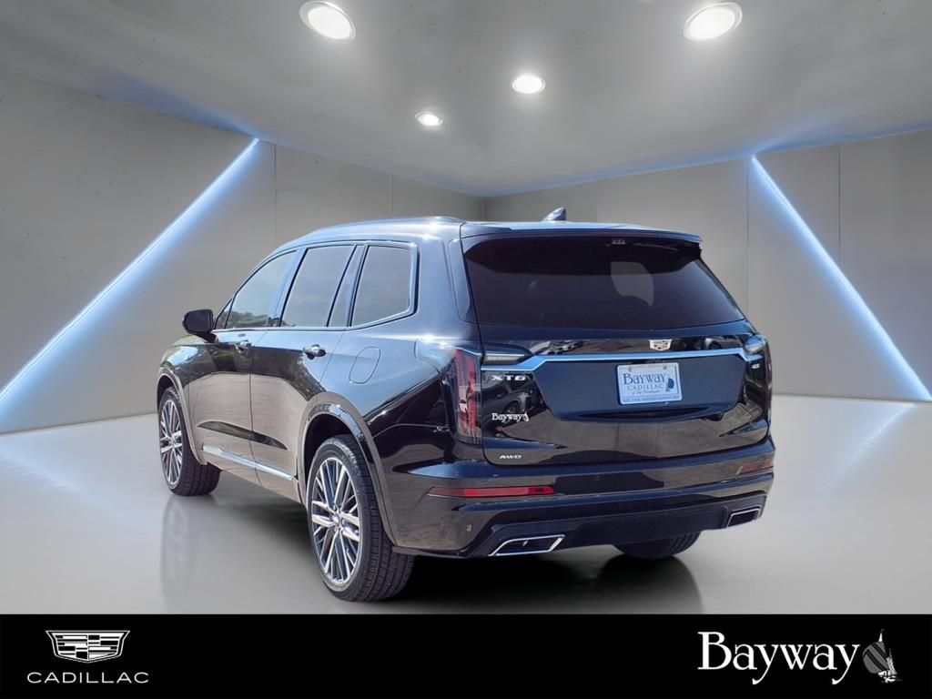 2025 Cadillac XT6 Sport - 3