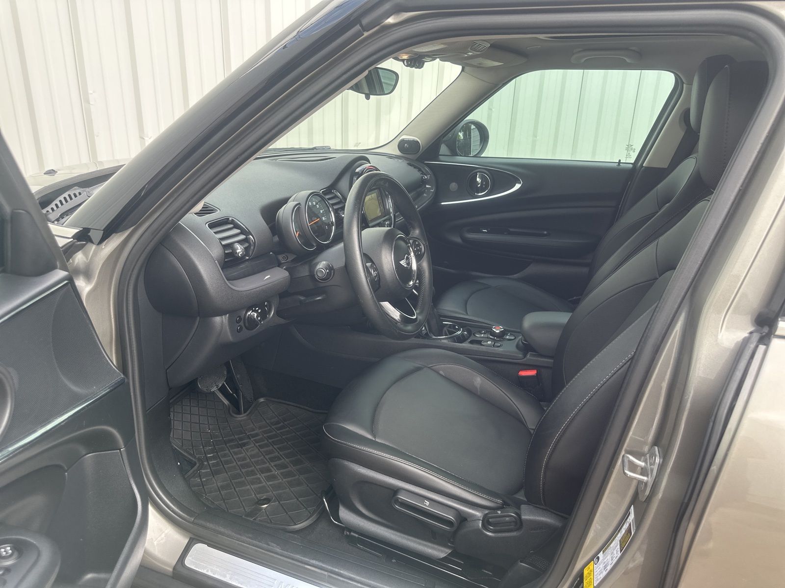 Used Car 2016 Mini Cooper  Clubman For Sale Under $10,000 In Austin, Texas