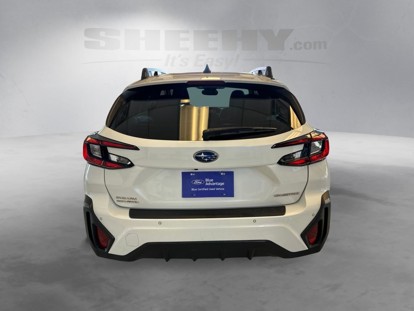 Used 2024 Crystal White Pearl Subaru Limited image 14