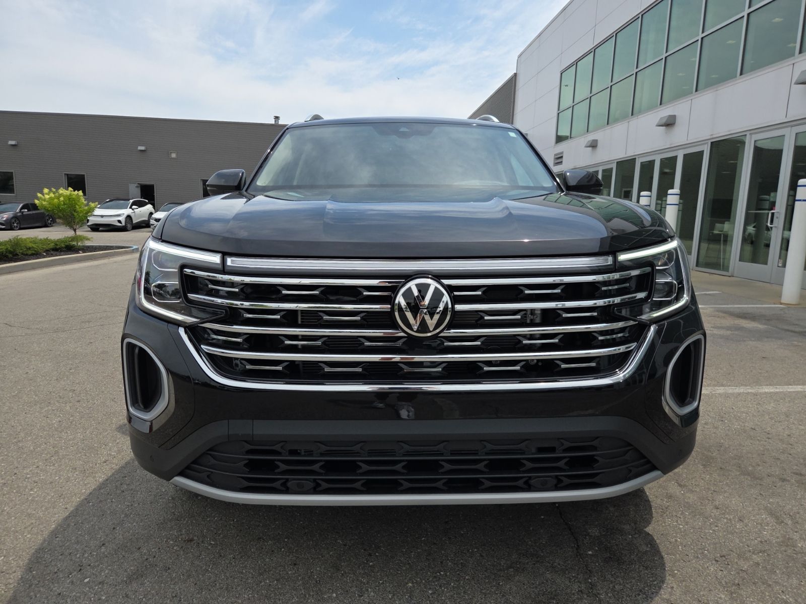 new 2026 Volkswagen Atlas car, priced at $48,738