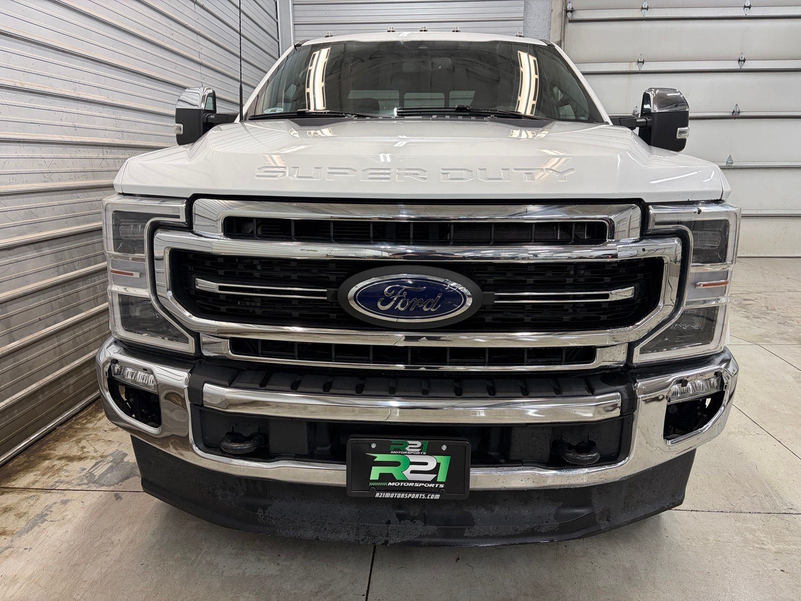 Photo 2 of 2022 Ford F-350 Super Duty Lariat