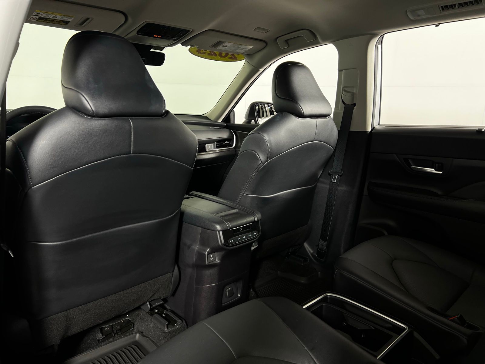 Thumbnail: 2025 Toyota Grand Highlander - 22