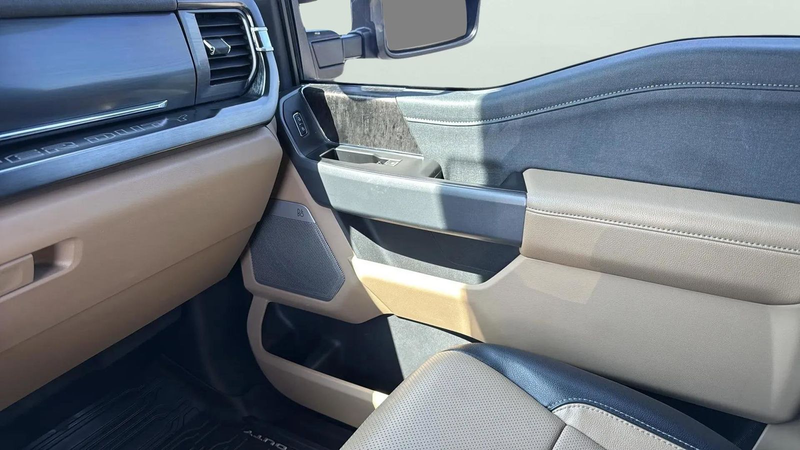 Used Car 2023 Ford F-250sd  Lariat For Sale Under $80,000 In Austin, Texas