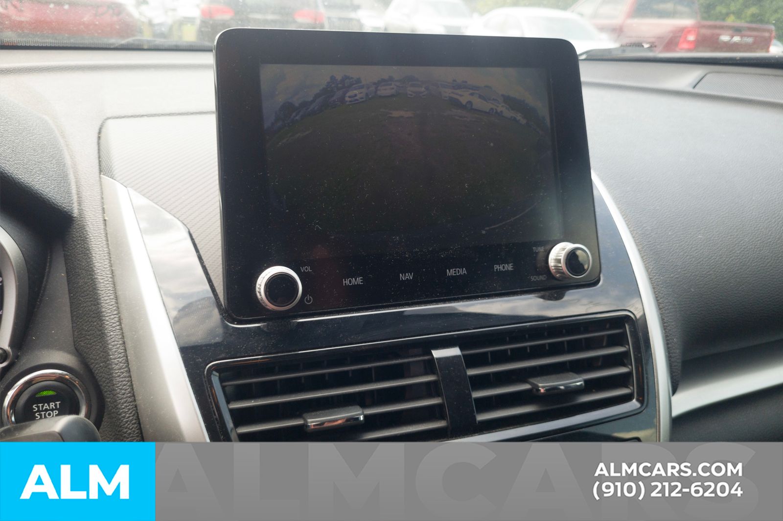 Used 2022  Mitsubishi SE image 8