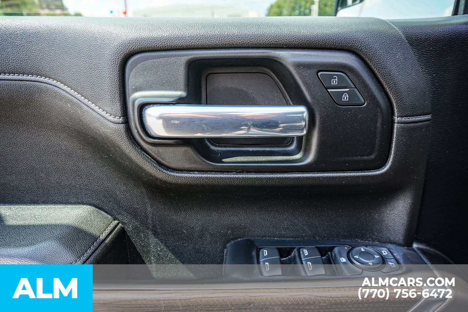 Used 2021 Gray Chevrolet LT image 43