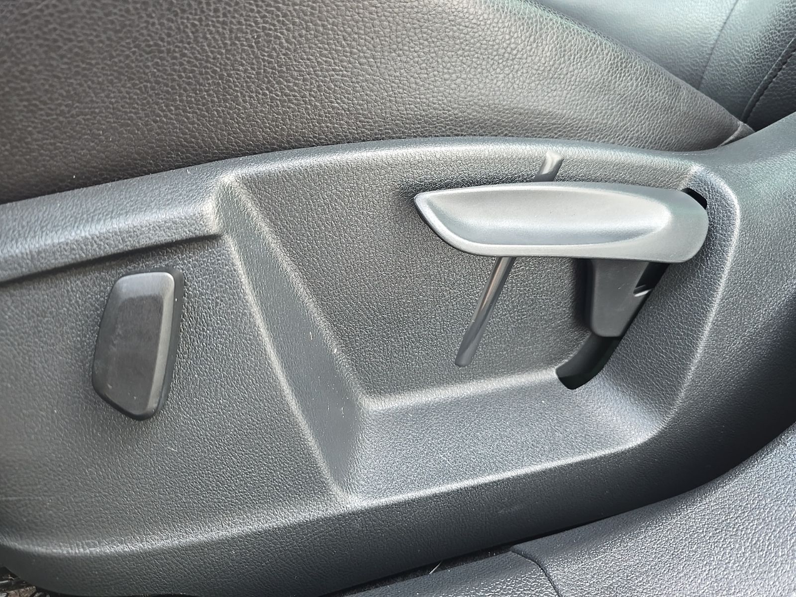 used 2014 Volkswagen Tiguan car, priced at $8,800